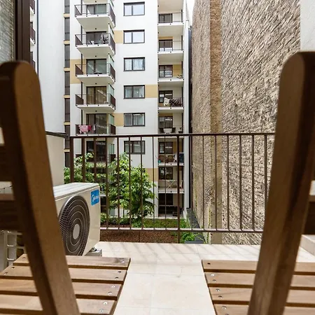 Modern & Newly Built With Private Garage Apartment Budapest