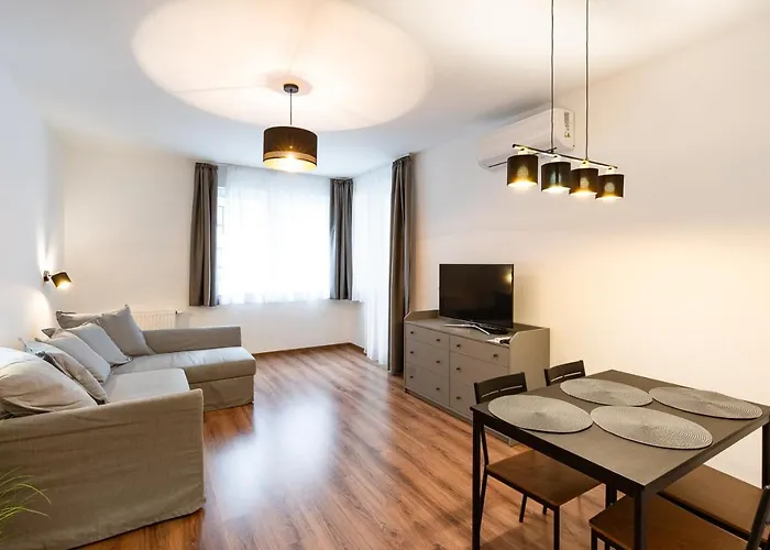 Modern & Newly Built With Private Garage Budapeşte