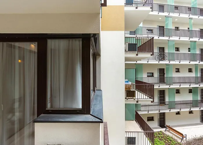 Modern & Newly Built With Private Garage Budapeşte
