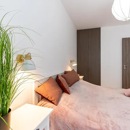 Appartamento Modern & Newly Built With Private Garage Budapest