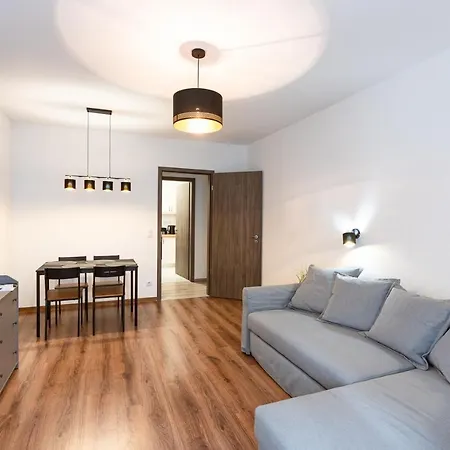 Appartamento Modern & Newly Built With Private Garage *